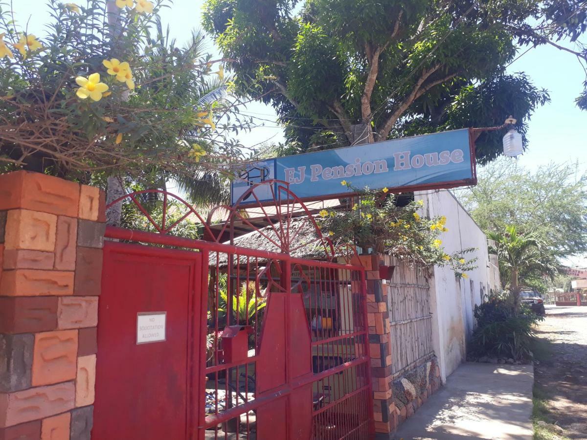 PALAWAN Ej ペンションハウス Bed & Breakfast エクステリア 写真